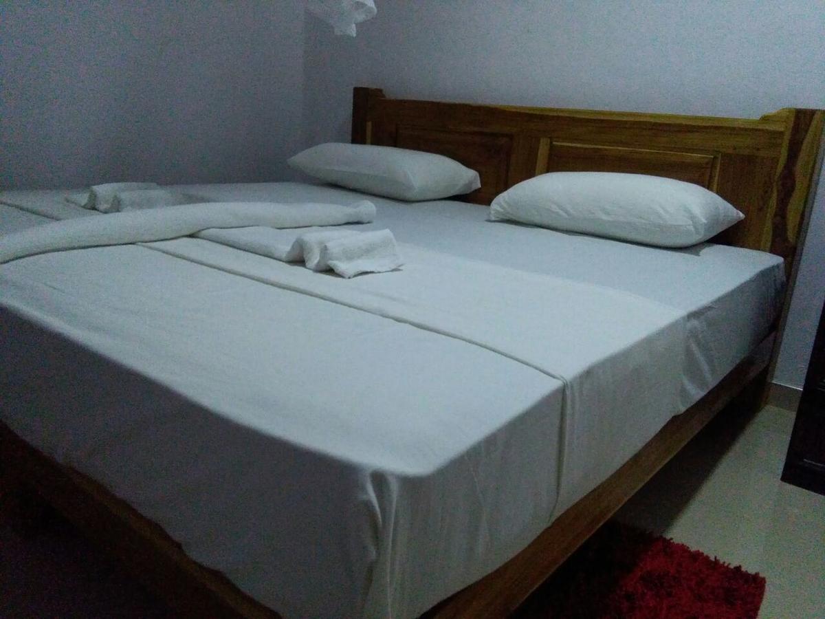 סיגירייה Thilina Homestay מראה חיצוני תמונה
