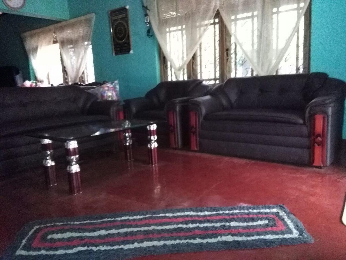 סיגירייה Thilina Homestay מראה חיצוני תמונה